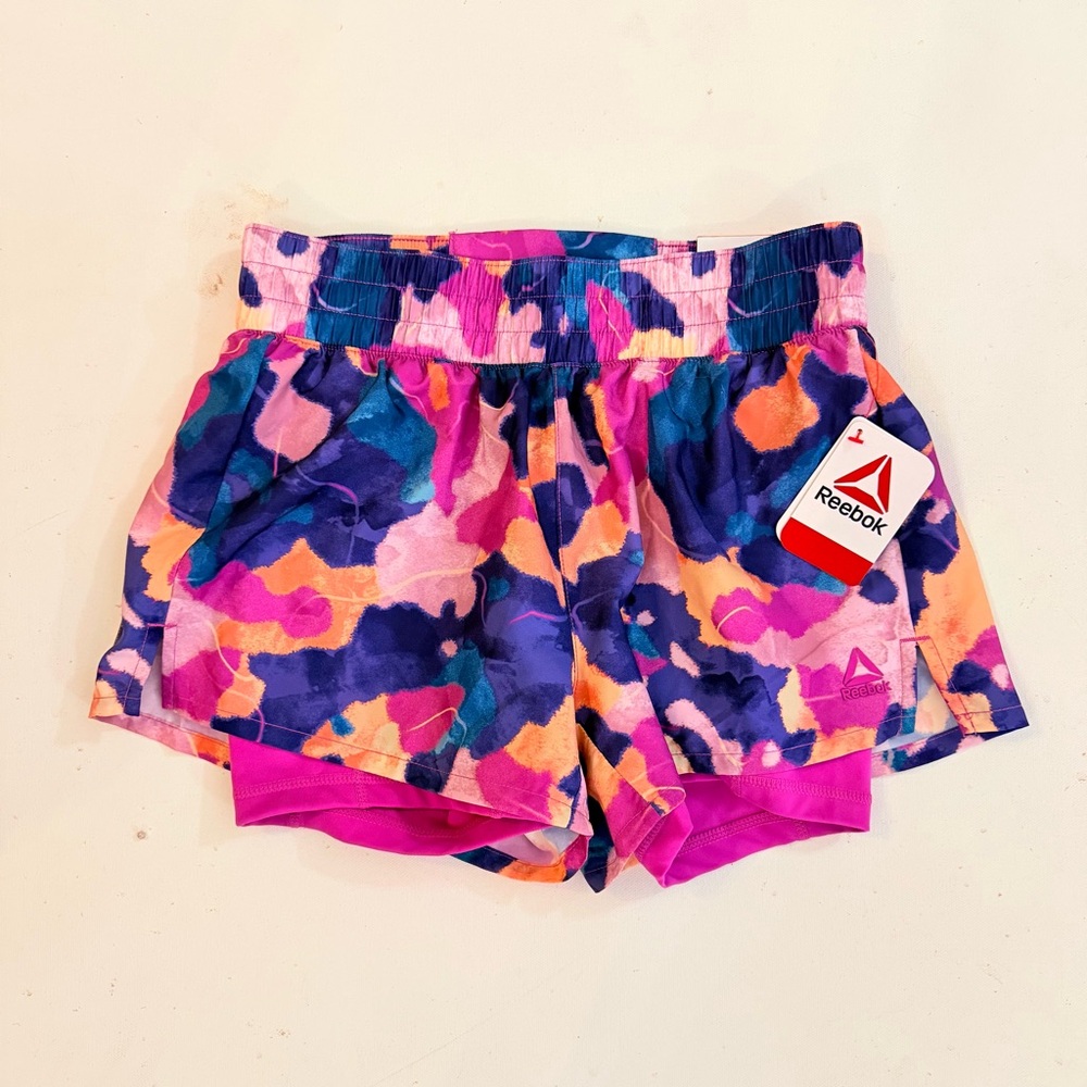 NWT Reebok relaxed reflex short printed multi